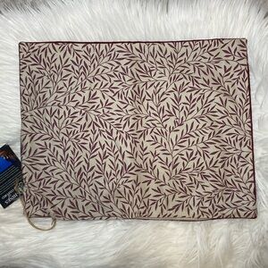 NWT Hines of Oxford Tapestry Lily Leaves Wine Pillow Cover England Loom-Woven